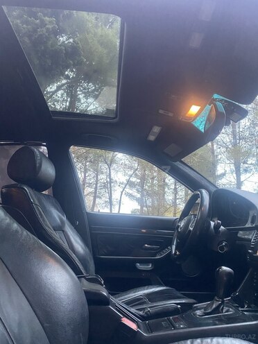 BMW 525 2002, 342,000 km - 2.5 l - Bakı