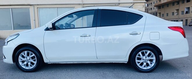 Nissan Sunny 2014, 160,000 km - 1.5 l - Bakı