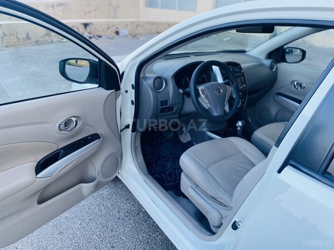 Nissan Sunny 2014, 160,000 km - 1.5 l - Bakı