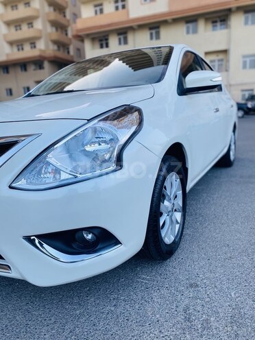 Nissan Sunny 2014, 160,000 km - 1.5 l - Bakı