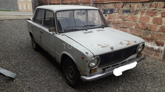 LADA (VAZ) 21011 1975, 200,000 km - 1.5 л - Göygöl