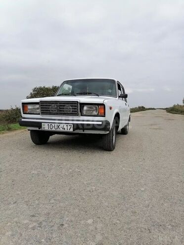 LADA (VAZ) 2107 2003, 36,900 km - 1.5 l - Salyan