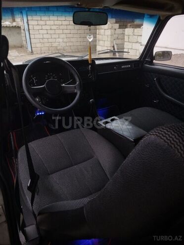 LADA (VAZ) 2107 2003, 36,900 km - 1.5 l - Salyan