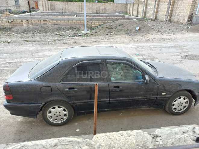 Mercedes C 250 1997, 256,000 km - 2.5 l - Gəncə