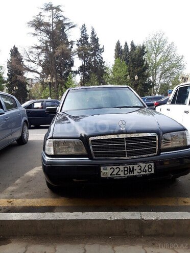 Mercedes C 220 1994, 329,000 km - 2.2 l - Dəliməmmədli