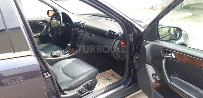 Mercedes C 240 2000, 380,000 km - 2.4 l - Gəncə