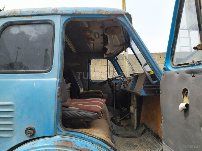 MAZ 5549 1988, 100,000 km - 11.0 l - Bakı