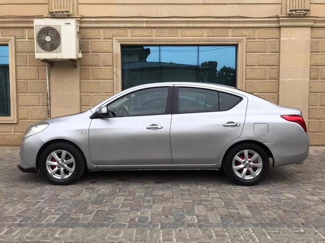 Nissan Sunny 2012, 202,000 km - 1.5 л - Bakı