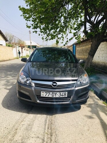 Opel Astra 2010, 250,000 km - 1.4 l - Bakı