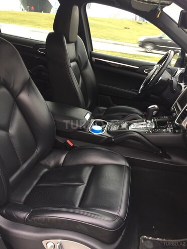 Porsche Cayenne 2011, 98,500 km - 3.6 l - Bakı