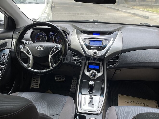 Hyundai Elantra 2011, 165,000 km - 1.8 l - Bakı