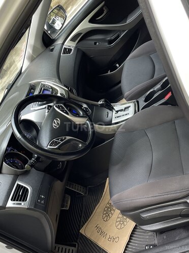 Hyundai Elantra 2011, 165,000 km - 1.8 l - Bakı