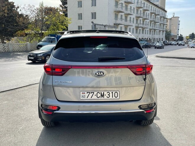 Kia Sportage 2018, 103,920 km - 2.0 l - Bakı