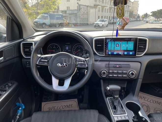 Kia Sportage 2018, 103,920 km - 2.0 l - Bakı