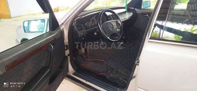 Mercedes C 180 1995, 236,580 km - 1.8 л - Şirvan