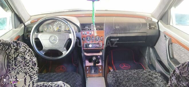 Mercedes C 180 1995, 236,580 km - 1.8 л - Şirvan