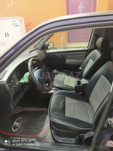 Volkswagen Vento 1997, 236,521 km - 2.0 l - Bakı