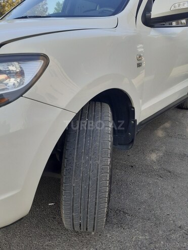 Hyundai Santa Fe 2008, 175,000 km - 2.0 l - Yevlax