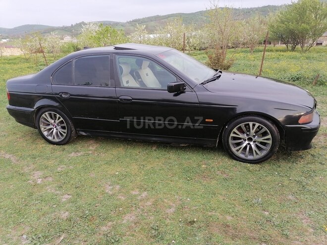 BMW 525 1998, 619,677 km - 2.5 l - Quba
