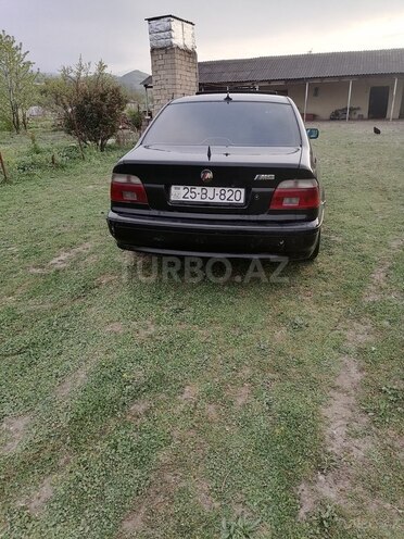 BMW 525 1998, 619,677 km - 2.5 l - Quba