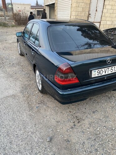 Mercedes C 200 1997, 300,000 km - 1.8 l - Saatlı