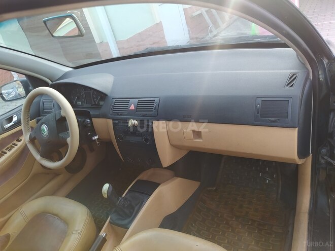 Skoda Fabia 2001, 300,000 km - 1.9 л - Bakı