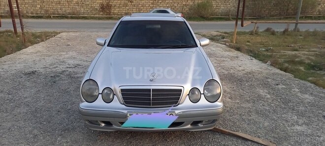 Mercedes E 220 2000, 512,000 km - 2.2 l - Bakı