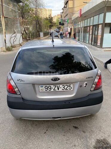 Kia Rio 2006, 210,000 km - 1.5 л - Bakı