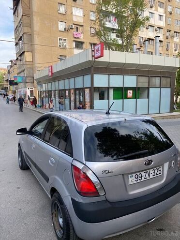 Kia Rio 2006, 210,000 km - 1.5 л - Bakı