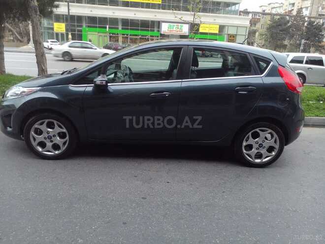 Ford Fiesta 2011, 202,000 km - 1.6 l - Bakı