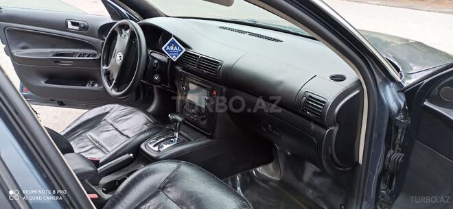 Volkswagen Passat 2002, 385,306 km - 1.8 l - Quba