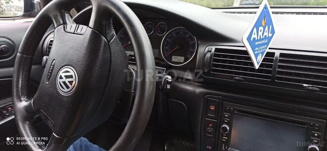 Volkswagen Passat 2002, 385,306 km - 1.8 l - Quba