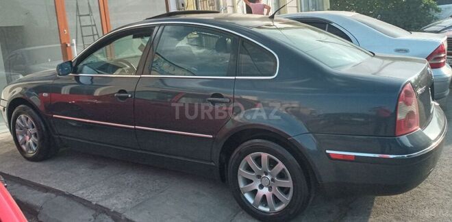 Volkswagen Passat 2002, 385,306 km - 1.8 l - Quba