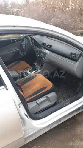 Volkswagen Passat 2005, 232,000 km - 2.0 l - Şirvan