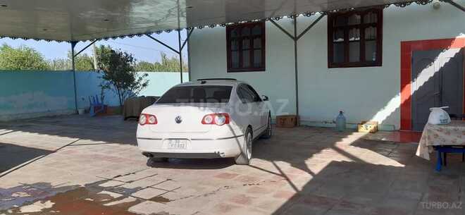 Volkswagen Passat 2005, 232,000 km - 2.0 l - Şirvan