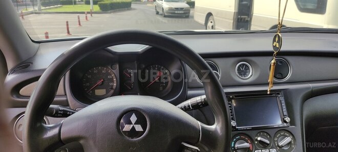 Mitsubishi Outlander 2004, 183,000 km - 2.4 л - Bakı