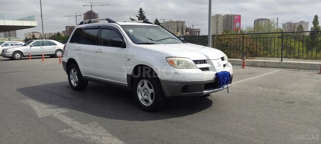 Mitsubishi Outlander 2004, 183,000 km - 2.4 л - Bakı