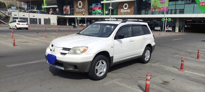 Mitsubishi Outlander 2004, 183,000 km - 2.4 л - Bakı