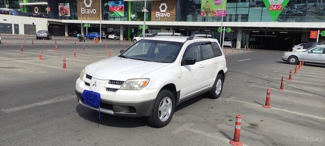 Mitsubishi Outlander 2004, 183,000 km - 2.4 л - Bakı