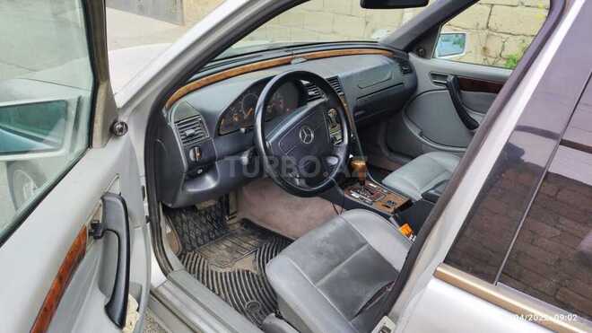 Mercedes C 230 2000, 300,000 km - 2.3 l - Bakı