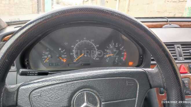Mercedes C 230 2000, 300,000 km - 2.3 l - Bakı