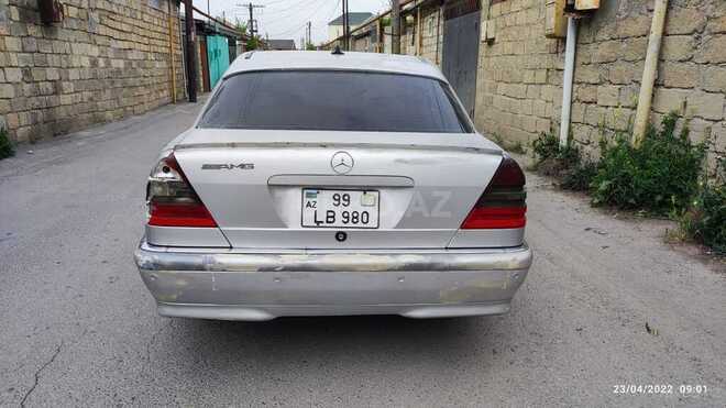 Mercedes C 230 2000, 300,000 km - 2.3 l - Bakı