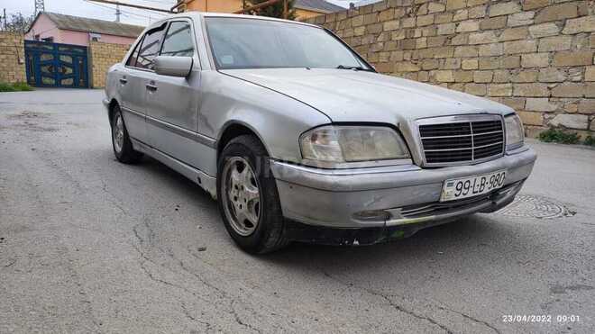 Mercedes C 230 2000, 300,000 km - 2.3 l - Bakı