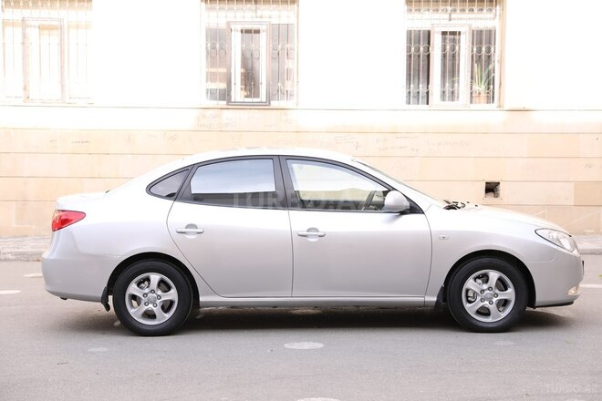 Hyundai Elantra 2008, 230,000 km - 1.6 l - Bakı