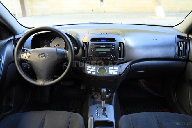 Hyundai Elantra 2008, 230,000 km - 1.6 l - Bakı