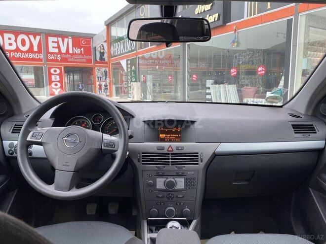 Opel Astra 2004, 114,000 km - 1.4 l - Bakı