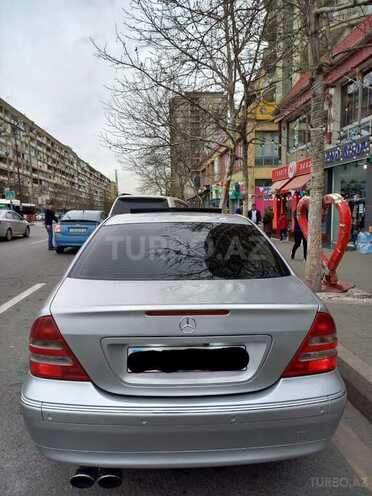 Mercedes C 240 2000, 310,400 km - 2.6 l - Bakı