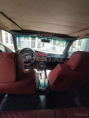 Mercedes 190 1990, 300,000 km - 2.5 l - Bakı