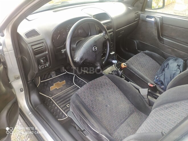 Opel Astra 1999, 246,000 km - 1.6 л - Yevlax