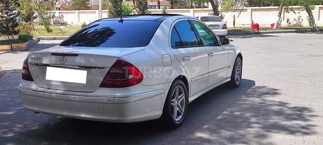 Mercedes E 240 2004, 310,098 km - 2.6 l - Sumqayıt